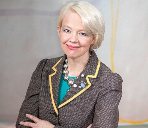 “华盛顿最高贵的建筑”的女性掌舵者：金萨·赫特